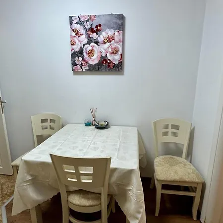 아파트 слънчево море 네세부르